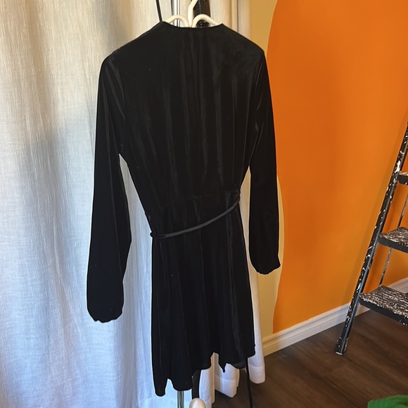 Dynamite wrap dress - Picture 2 of 2